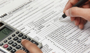 Ví dụ thực tế về định khoản kế toán