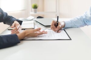 Hướng dẫn lập biên bản bàn giao công việc kế toán đầy đủ, đúng quy định pháp luật.